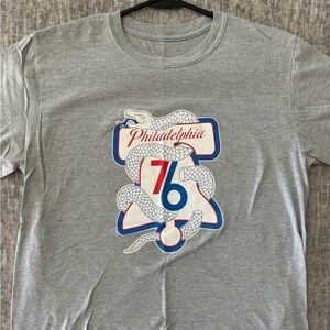 Unisex Philadelphia 76ers snake style T shirt